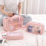 نمای کلی کیف اورجینال WASH BAG رنگ صورتی