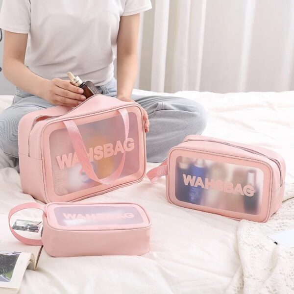 نمای کلی کیف اورجینال WASH BAG رنگ صورتی