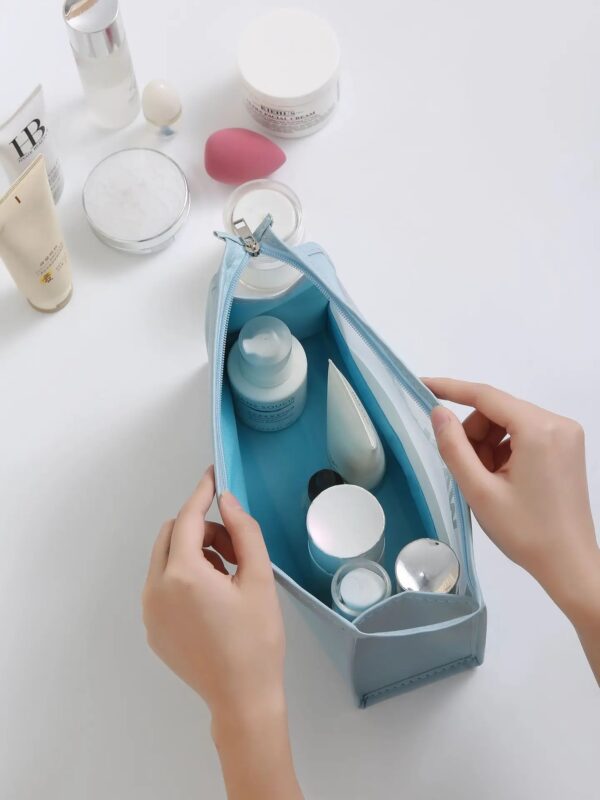 ست کیف لوازم آرایشی wash bag نمای باز شده