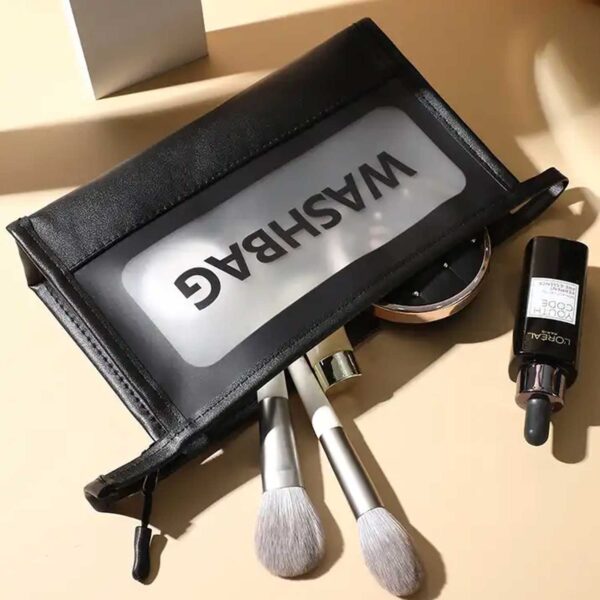 کیف لوازم آرایشی WASH BAG رنگ مشکی نمای بالا