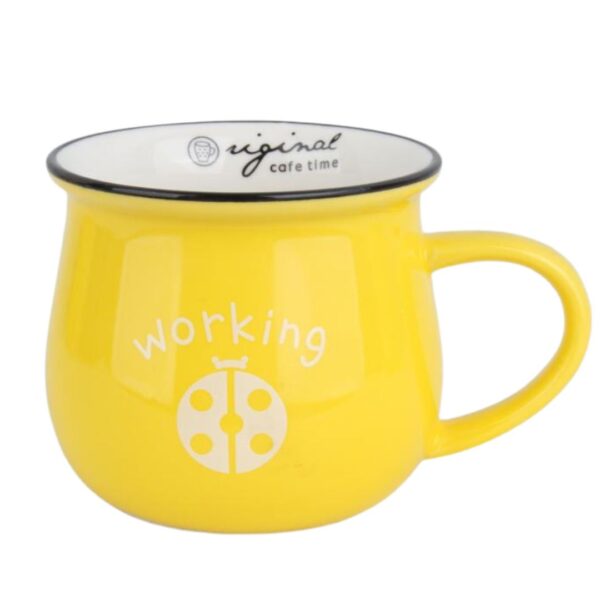 ماگ رجینال متوسط طرح working زرد