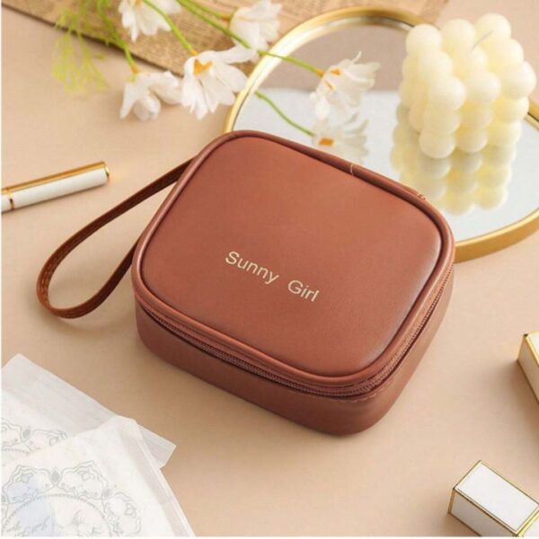 کیف لوازم آرایشی مدل sunny girl رنگ قهوه ای