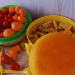 ظرف غذا طرح همبرگر مدل سه محفظه ای نمای بالا