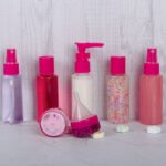پک مسافرتی آرایشی و مراقبتی ست 9 تکه+ کیف نمای رو به رو