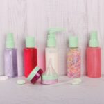 پک مسافرتی آرایشی و مراقبتی ست 9 تکه+ کیف نمای رو به رو