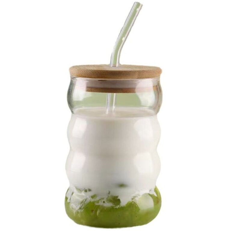 لیوان اسموتی درب دار گنجایش 500ml نمای رو به رو