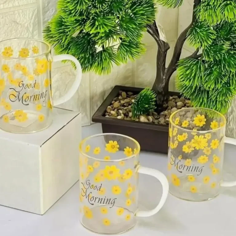 لیوان پیرکس مدل good morning طرح گل دسته رنگی نمای بالا