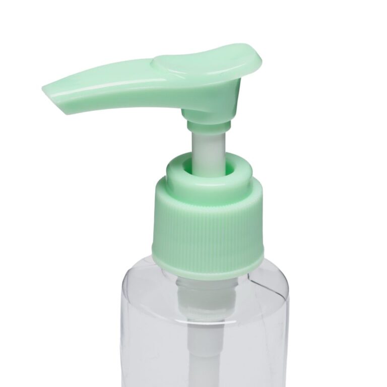 پک آرایشی مسافرتی ست 8 تکه مدل Travel bottling نمای پمپی