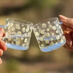 شات قهوه پیرکس طرح گل بابونه