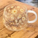 لیوان پیرکس تپل مدل good morning طرح گل نمای بالا