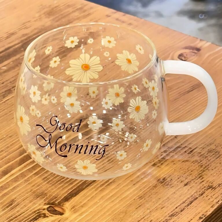 لیوان پیرکس تپل مدل good morning طرح گل نمای بالا
