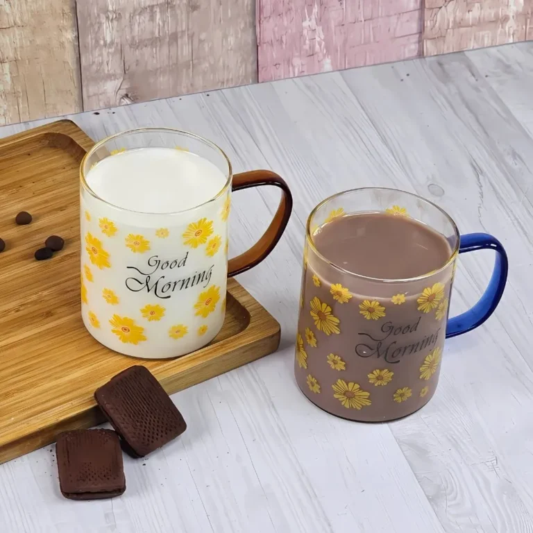 لیوان پیرکس مدل good morning نمای بالا