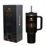 ماگ اورجینال استنلی طرح Deco Collection رنگ مشکی نمای حقیقی