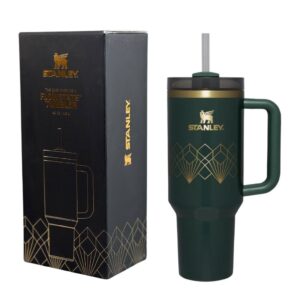 ماگ اورجینال استنلی طرح Deco Collection رنگ سبز تیره نمای حقیقی