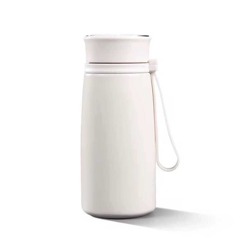 تراول ماگ مینیمال 300ml رنگ سفید نمای رو به رو