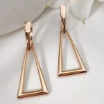 گوشواره-زنانه-ژوپینگ-مدل-مثلثی-دو-تکه-کد-e421-4