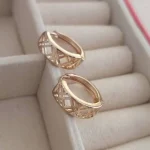 گوشواره-زنانه-ژوپینگ-طرح-طلا-کد-e425-1